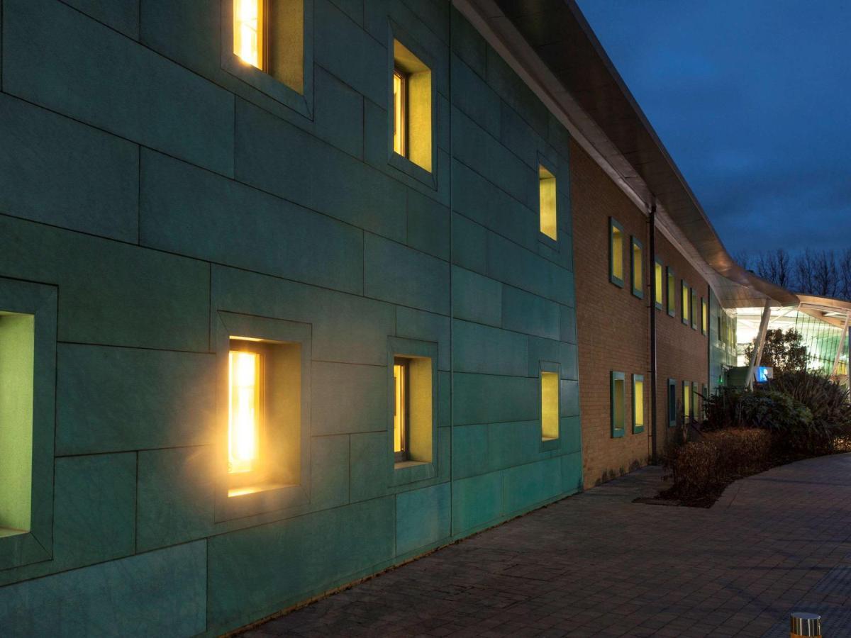 Ibis Budget Beaconsfield Eksteriør billede