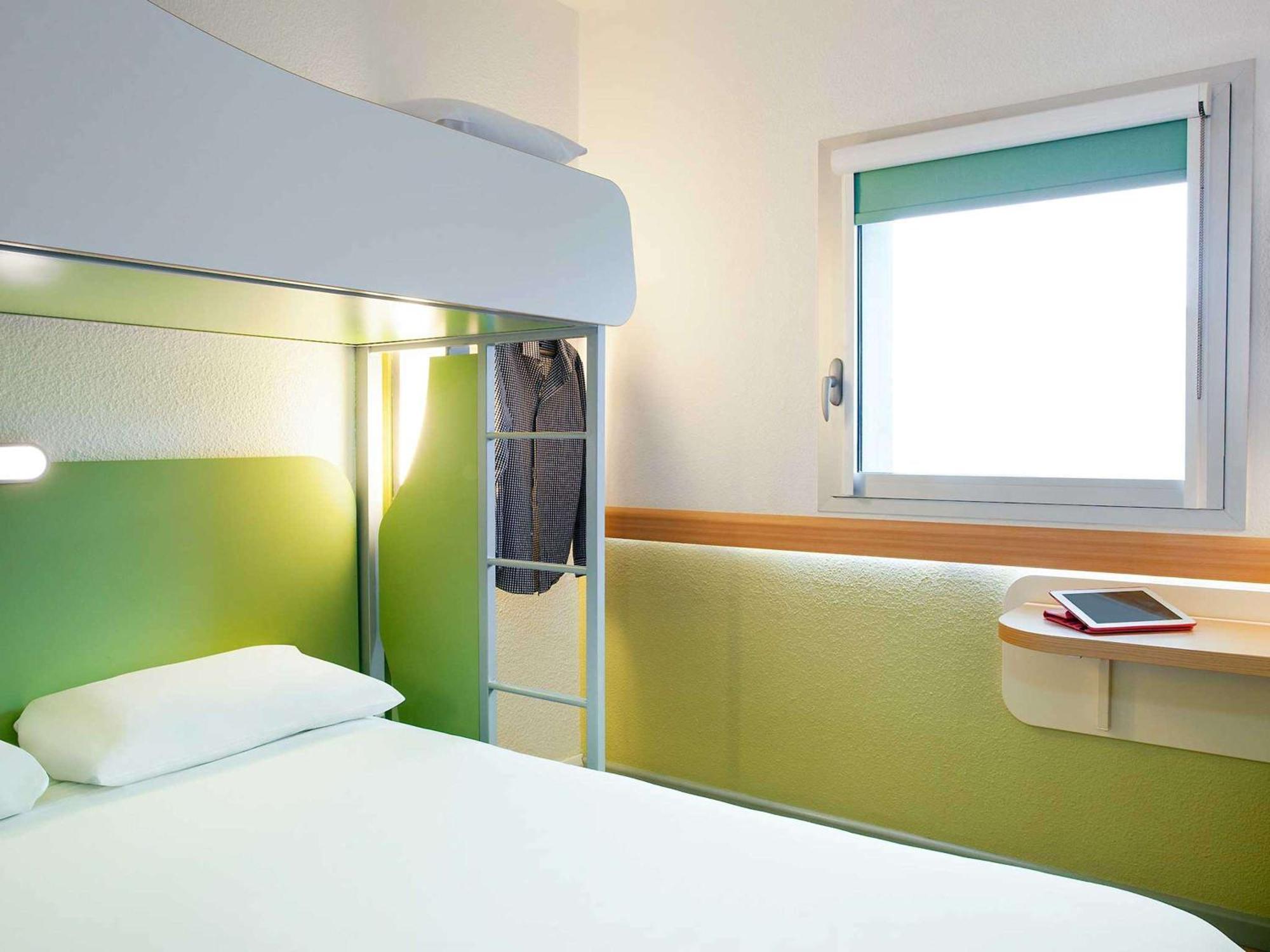 Ibis Budget Beaconsfield Eksteriør billede